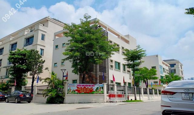 Bán gấp nhà vườn Pandora Thanh Xuân, giá rẻ 147m2 x 5 tầng thuận tiện ở + làm VP, 0942044956