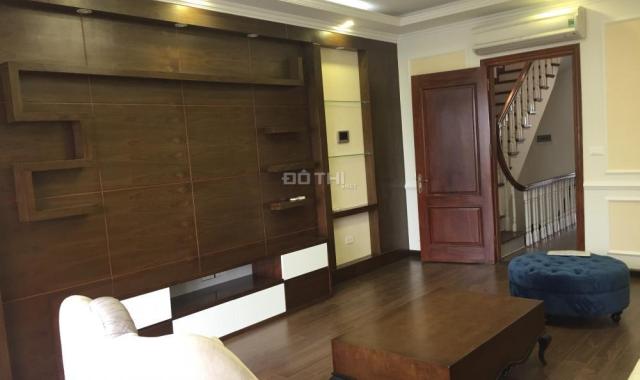 Bán nhà Hồ Tùng Mậu, Liên Cơ, Nam Từ Liêm 50m2 * 6T cực đẹp, cực thoáng, ô tô 7 chỗ vào nhà 6.6 tỷ