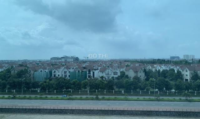 Bán căn 3 PN, 2 PN, hướng Đông Nam, tầng 8 view Vinhomes Riverside tại khu đô thị Việt Hưng