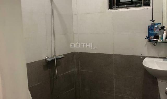 Bán nhà Dịch Vọng, 45m2, 5 tầng, giá 4 tỷ, LH: 0978186665