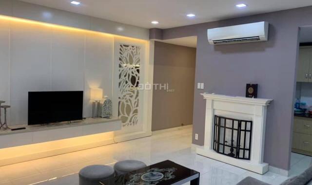 Chính chủ cần bán căn hộ penthouse Babylon, lầu 17, đường Âu Cơ, Q. Tân Phú, 174m2, 3 PN, 2wc