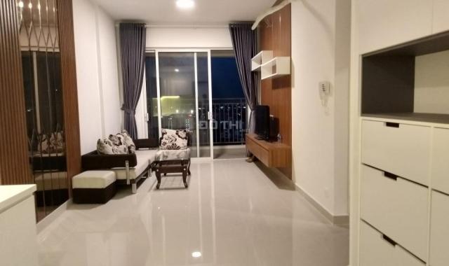 Bán căn hộ Golden Mansion 2PN, 69m2 chỉ 3.4 tỷ, full nội thất gỗ cao cấp như hình, view CV Gia Định