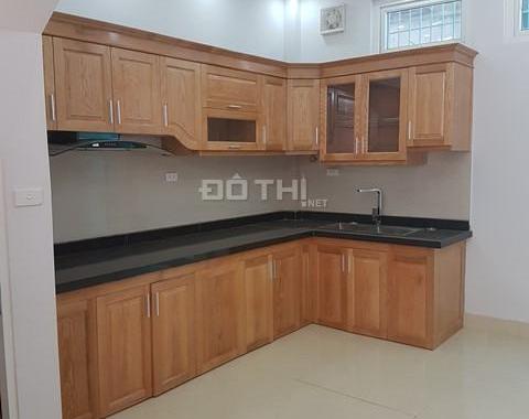 Bán nhà 54m2, 4 tầng, La Khê, có sân riêng trước để ô tô, giá 2,88 tỷ, lh 0904959168