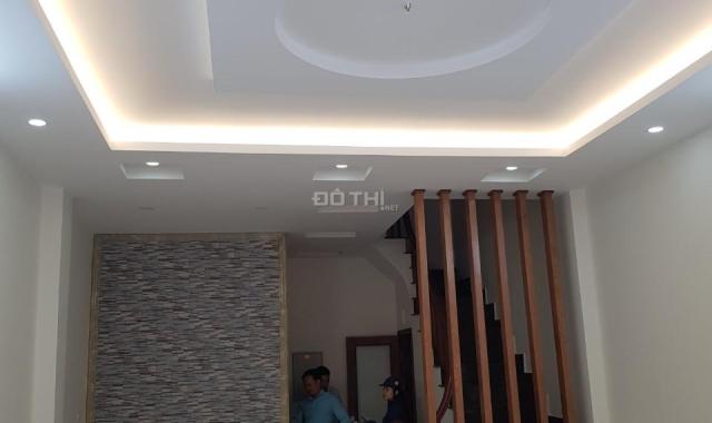 Cần bán nhà 7 tầng, Lê Đức Thọ có thang máy tiện kinh doanh cho thuê văn phòng. LH 0913.539.929
