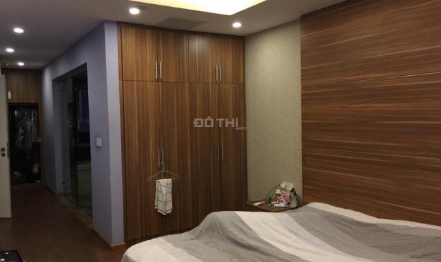 Cho thuê căn hộ Home City 100m2, 3PN, 2WC đầy đủ đồ, nhà mới đẹp, thiết kế trẻ trung, tiện nghi