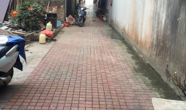 Bán đất Mễ Trì Hạ 58m2, sổ đỏ, ngõ rộng 3m ô tô đỗ 15m