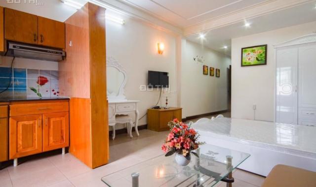 Cho thuê căn hộ dịch vụ 95 Nguyễn Phi Khanh, Quận 1, dt: 30-35m2, có ban công, giá thuê 8tr/th