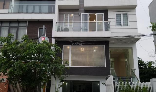 Cho thuê nhà 4.5 tầng, 5 phòng ngủ, full nội thất đường Lê Hồng Phong, Hải Phòng. LH 0965 563 818