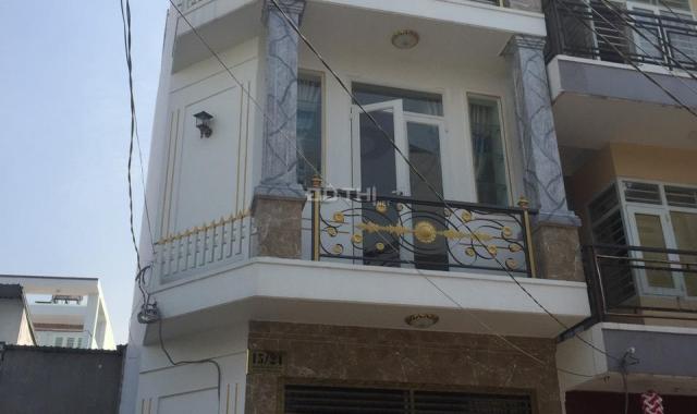 Gia đình cần tiền trả nợ bán gấp nhà đẹp mới 3.5 tấm, Nguyễn Phúc Chu, P. 15, Quận Tân Bình