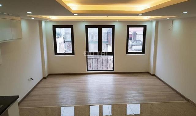 CC bán nhà đường Do Lộ - Yên Nghĩa 33m2*3 tầng. Giá 1.32 tỷ, ngõ rộng, thoáng trước sau, 0337877889