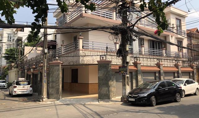 Bán gấp biệt thự cao cấp 2 mặt tiền hẻm 8m Nguyễn Văn Trỗi, Tân Bình