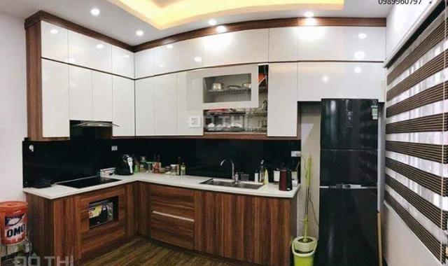 Bán nhà mặt ngõ Trung Tiền, 40m2, 5 tầng, nhỉnh 3 tỷ