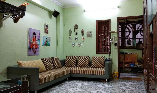 Bán căn hộ chung cư tại phố Chùa Bộc, Phường Trung Liệt, Đống Đa, Hà Nội. DT 70m2, giá 2.3 tỷ