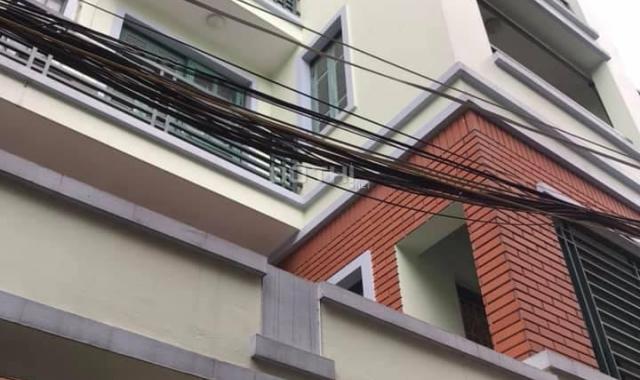 Bán nhà: Văn phòng ở phố Lạc Long Quân, 80m2, 5 tầng, mặt tiền 7.8m - giá 7.9 tỷ Tây Hồ