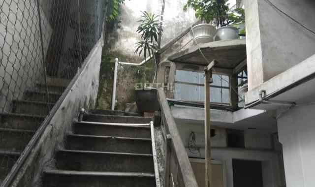 Cho thuê nhà riêng phố Tôn Đức Thắng có 2 điều hòa, 1 phòng ngủ, 5tr/tháng. LH: 0935887117