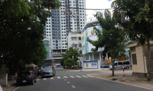 Bán nhà dự án Him Lam, quận 2, cách đường Lương Định Của 50m, gần UBND Phường Bình An