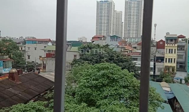 Bán nhà 4 tầng, đất 61m2 SĐCC, ngõ ô tô, Nguyễn Chính - Hoàng Mai, giá 4.8 tỷ