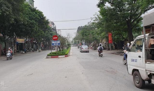 Bán nhà mặt phố tại đường Lạc Long Quân, P. Xuân La, Tây Hồ, Hà Nội diện tích 68m2, giá 19.8 tỷ