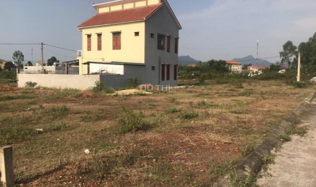 Bán đất tại TT Quán Hàu, Quảng Ninh, Quảng Bình, diện tích 225,6m2, giá 6,7 triệu/m2
