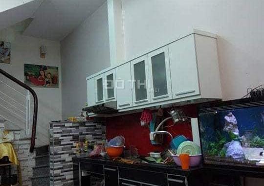 Bán nhà 3 tầng, DT tầng 2 30m2, mặt tiền 3.5m tại Chùa Bộc, Đống Đa, giá nhỉnh 2 tỷ