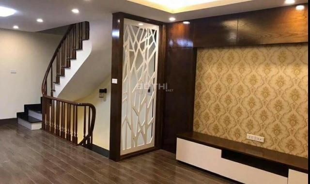 Bán nhà ngay Trương Định ô tô vào nhà mới đẹp 56m2, hơn 4 tỷ