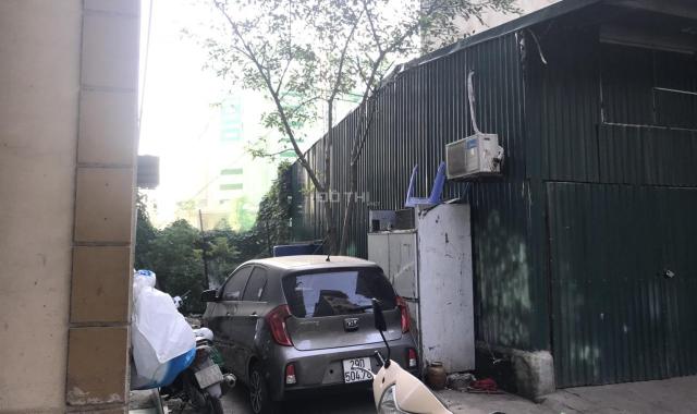 Tôi bán 40.4m2 đất ngõ 2 Đại Từ, ngay đầu Giải Phóng ô tô vào nhà, 2.15 tỷ