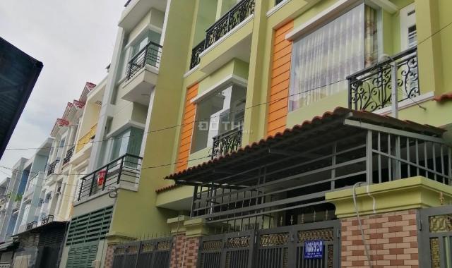 Cần bán nhà liền kề đường Tỉnh Lộ 10, Q. Bình Tân. Giá 3.4 tỷ, LH xem nhà: 084 991 5986