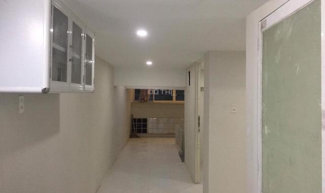 Cho thuê phòng dạng penthouse trong đường D4 KDC Nam Long, Q 9 - 70m2, 4,2 tr/tháng