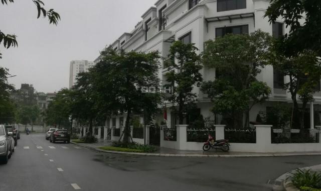 Bán nhà biệt thự, liền kề tại dự án Vinhomes Gardenia, Nam Từ Liêm, Hà Nội, DT 151m2, giá 24.9 tỷ
