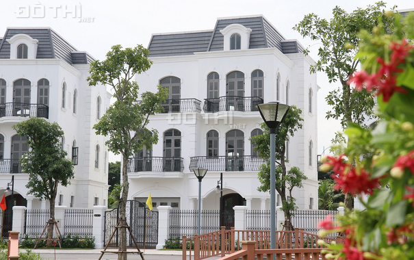 Bán nhà biệt thự, liền kề tại dự án Vinhomes Central Park, Bình Thạnh, Hồ Chí Minh, diện tích 300m2