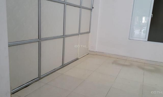 Cho thuê cửa hàng DT 60 m2, mặt tiền 5m phố Lê Hồng Phong, Q. Hà Đông, Hà Nội