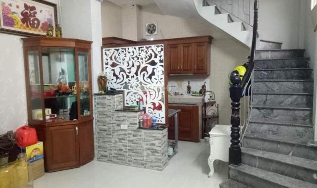 Hot! Hạ chào còn 2,7 tỷ, 36m2, 3T, Tôn Thất Tùng, liên hệ: 037.339.8805