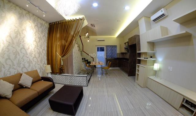 Bán nhà phố đẹp, chính chủ, khu dân cư Mega Village Khang Điền Q9