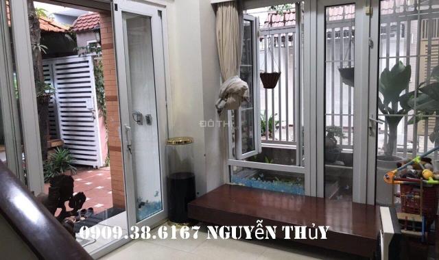 Cho thuê villa riêng - đường nội bộ Trần Não - giá 30 triệu/tháng