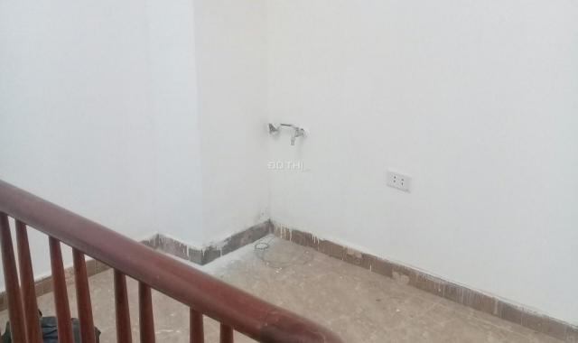 Bán nhà ngã tư Xã Đàn - Lê Duẩn, 26m2 x 5T cực đẹp, cạnh CV Thống Nhất và ĐH Bách Khoa, giá 2,6 tỷ