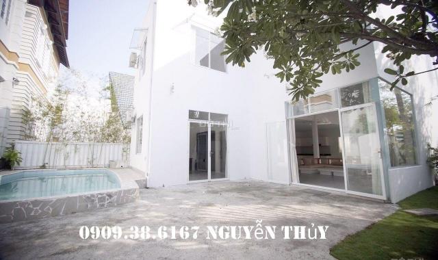 Villa phường Bình An, quận 2, giá 30.15 triệu/tháng, hồ bơi, sân vườn