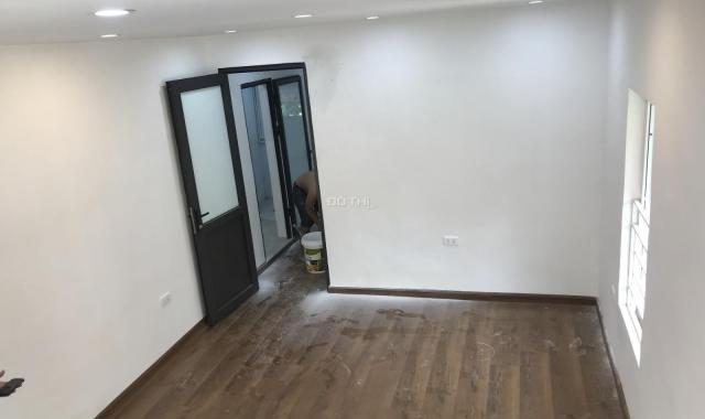 Chính chủ cần bán CH Trung Tự, Đống Đa 50m2, căn góc đầu hồi. Mới đẹp, ở luôn 1.75 tỷ (ảnh thật)