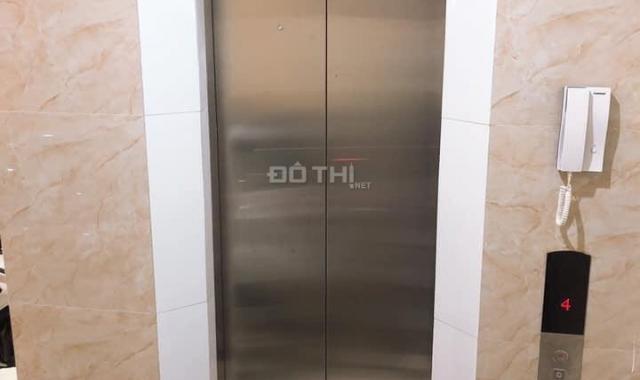 Bán nhà Hai Bà Trưng, Yên Lạc dành cho khách trình cao, thang máy, giá 8.7 tỷ