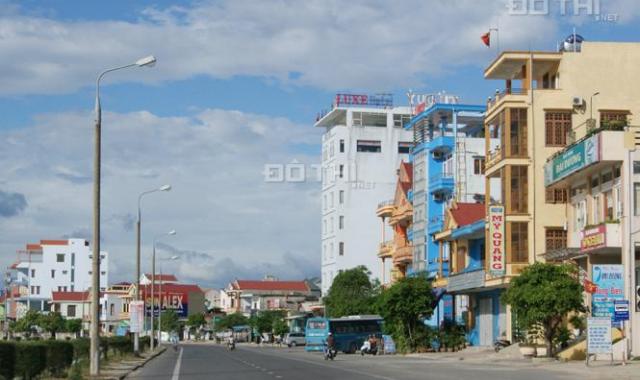 Bán đất đường Trương Pháp, Đồng Hới, Quảng Bình, diện tích 900m2, giá 45 triệu/m2