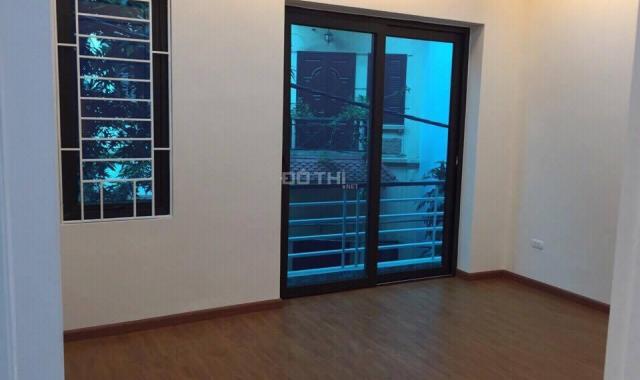 Bán nhà phân lô ngõ 84 Ngọc Khánh, 50m2, 4T rất đẹp, ô tô đi lại thoải mái, 9.5 tỷ