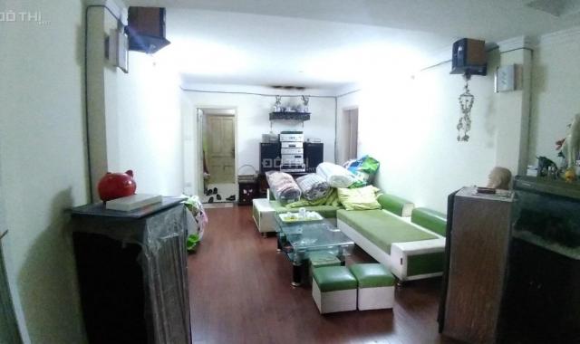 Bán căn hộ TT tầng 2 K18 Bách Khoa - Tạ Quang Bửu, DTSD: 100m2 gồm 3PN, giá 2.4 tỷ