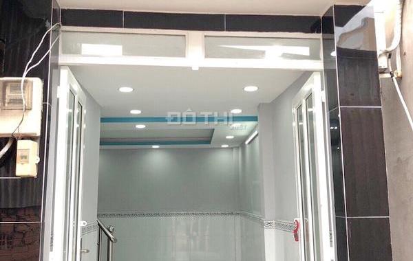 Bán nhà 2 tầng đẹp hẻm xe hơi 77 Chuyên Dùng 9, Quận 7 - LH: 0902.804.966