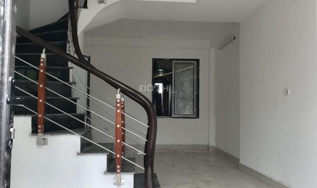 Chính chủ bán nhà đẹp giá rẻ. DT 31m2, giá 1,25 tỷ, cách đường Lê Trọng Tấn, Hà Đông 800m