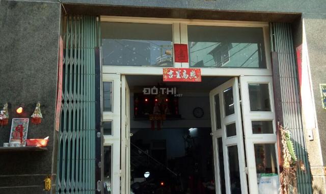 Bán nhà gấp đường Bến Phú Lâm, Q6, ngay trung tâm giá rẻ