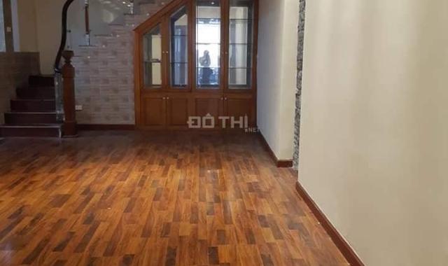 Bán gấp nhà mới phố Tôn Đức Thắng, 70m2, 3.5 tầng, ô tô cách nhà 15m, 5.2 tỷ, 0948.74.8833