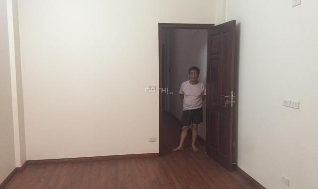 Cho thuê nhà riêng phố Văn Quán, gần Chiến Thắng, Hà Đông, 45 m2 x 5 tầng