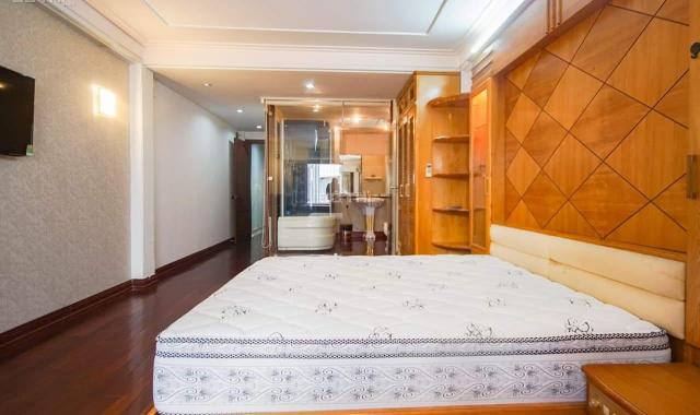 Cho thuê căn hộ 95 Nguyễn Phi Khanh, Quận 1, DT: 40m2, có bếp, full NT, giá 8 tr/th, 0904.334.998