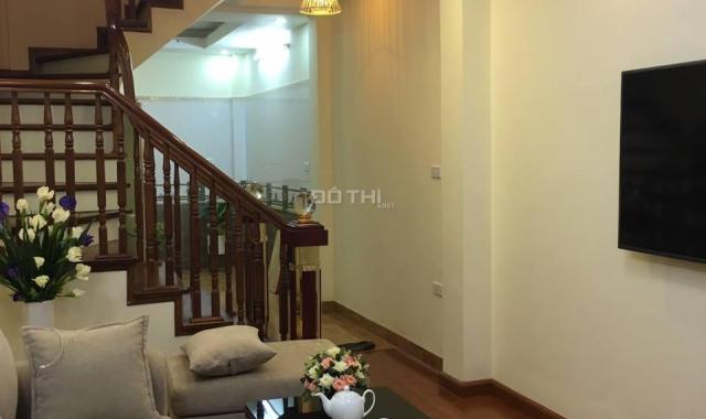 Bán nhà riêng tại Bà Triệu 60m2, 4 tầng, ở ngay, giá 15 tỷ