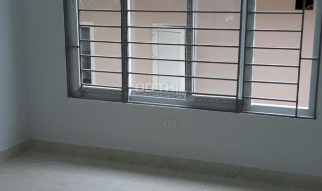 Bán nhà riêng Xa La, Hà Đông 32m2*4T, gần cổng làng Xa La, giá 2.3 tỷ, đt 0363236675