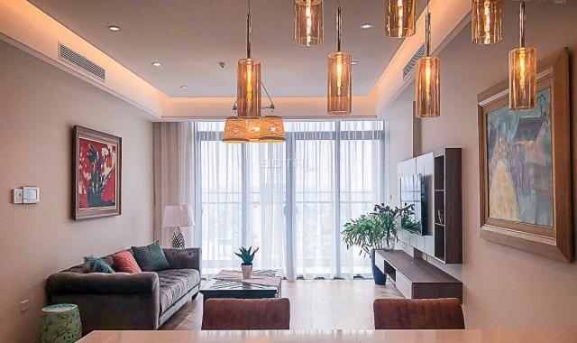 Cho thuê CHCC Vinhomes Metropolis 304 Kim Mã, 130m2, 3PN, 3WC full đồ, view trọn hồ Tây, 36tr/th